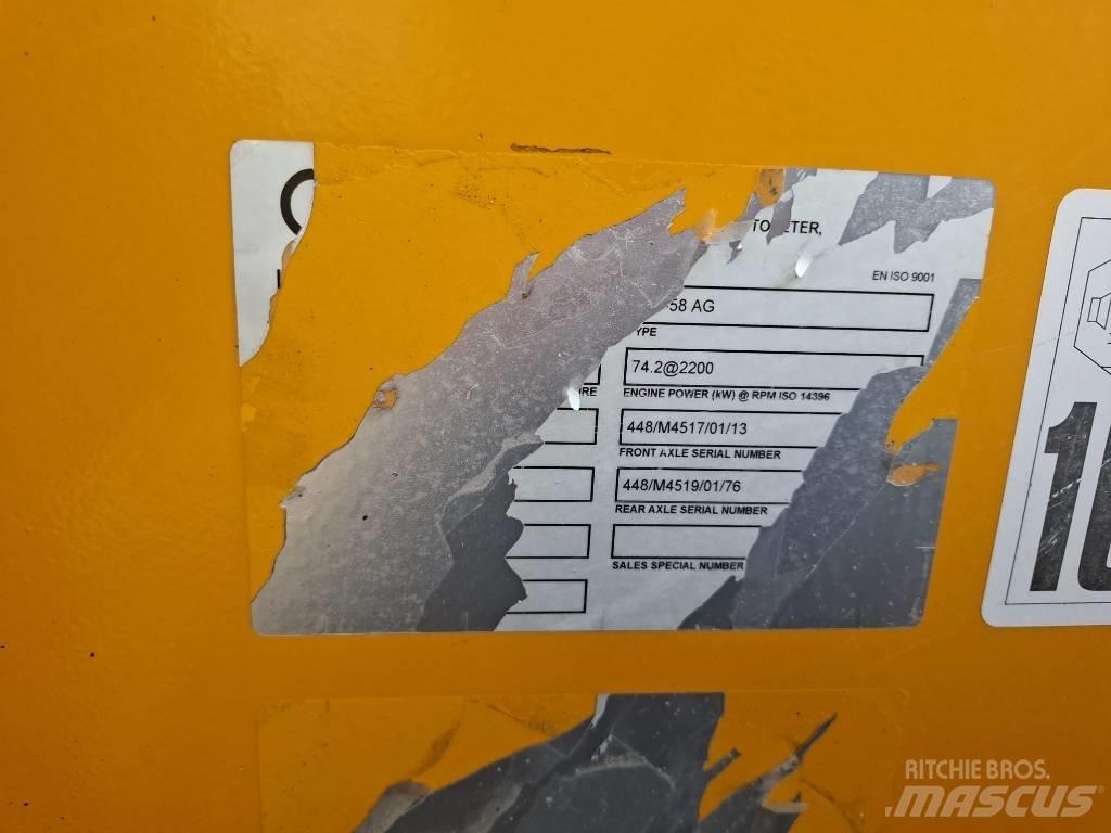 JCB 527-58 Teleskoplastere