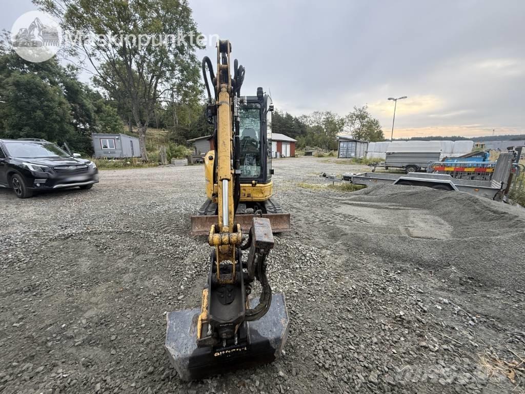 Komatsu PC 26 MR Minigravere <7t