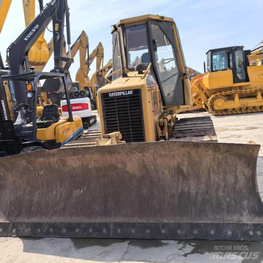 CAT D 5 G LGP Dozere Beltegående