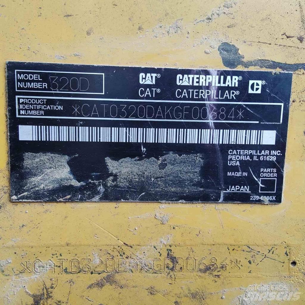 CAT 320 Beltegraver