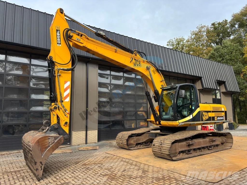 JCB 260 LC Beltegraver