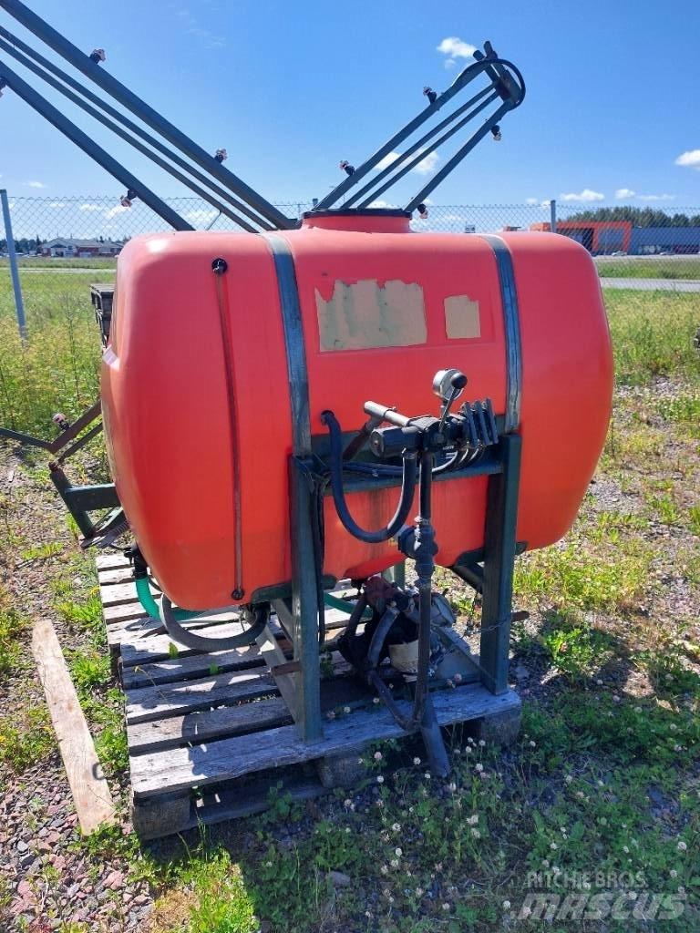 Eho 900l/12m 3-punktmonterte Sprøyter