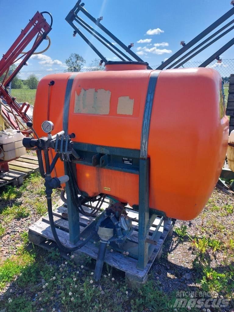 Eho 900l/12m 3-punktmonterte Sprøyter