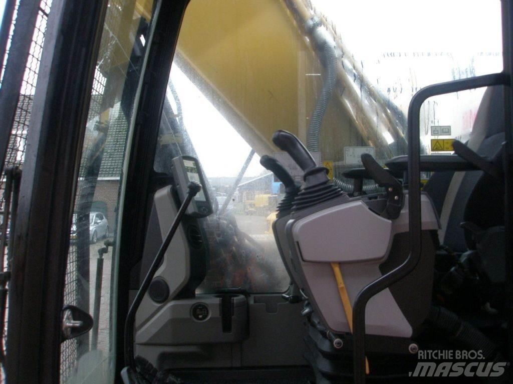 CAT 326FL Beltegraver