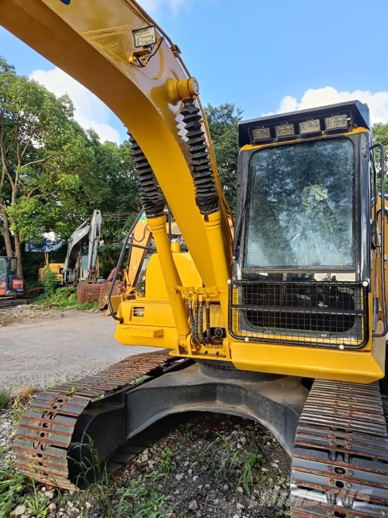 Komatsu PC 130-7 Beltegraver