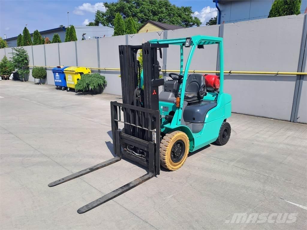 Mitsubishi FG25N Propan trucker