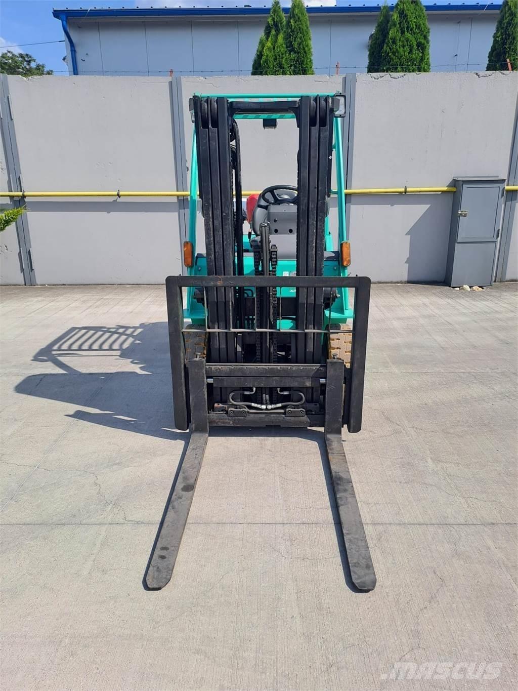 Mitsubishi FG25N Propan trucker