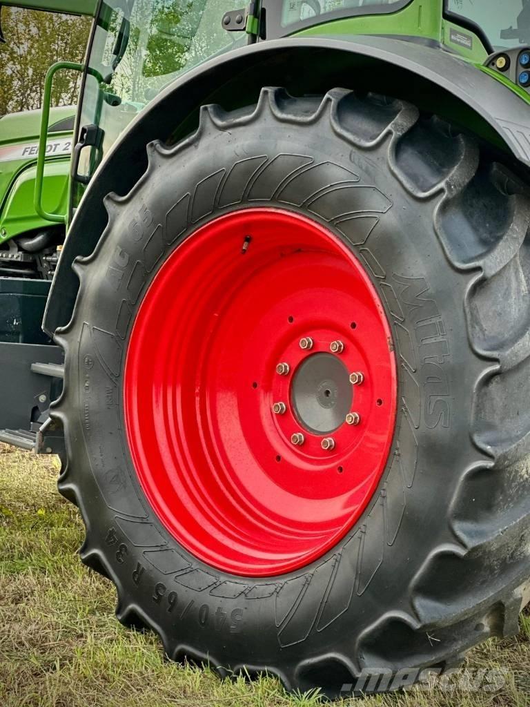 Fendt 211S Vario Traktorer
