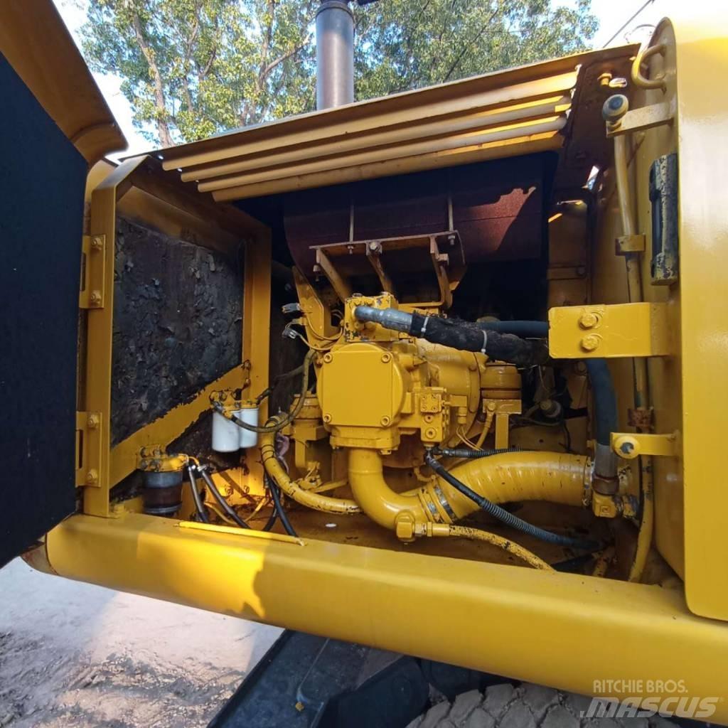 Komatsu PC150W-6 Hjulgravere