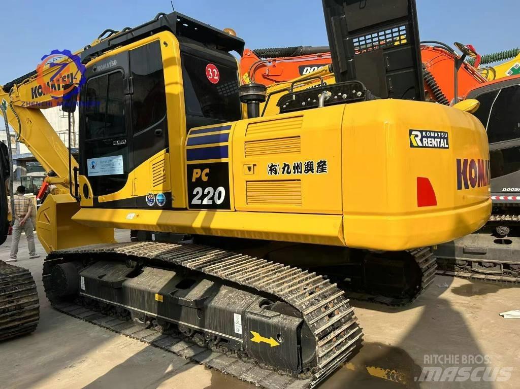 Komatsu PC 220-8/ Beltegraver