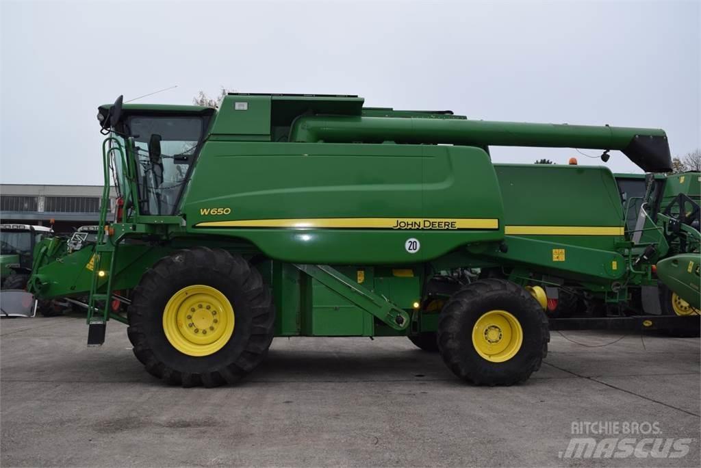 John Deere W 650 Skurtreskere