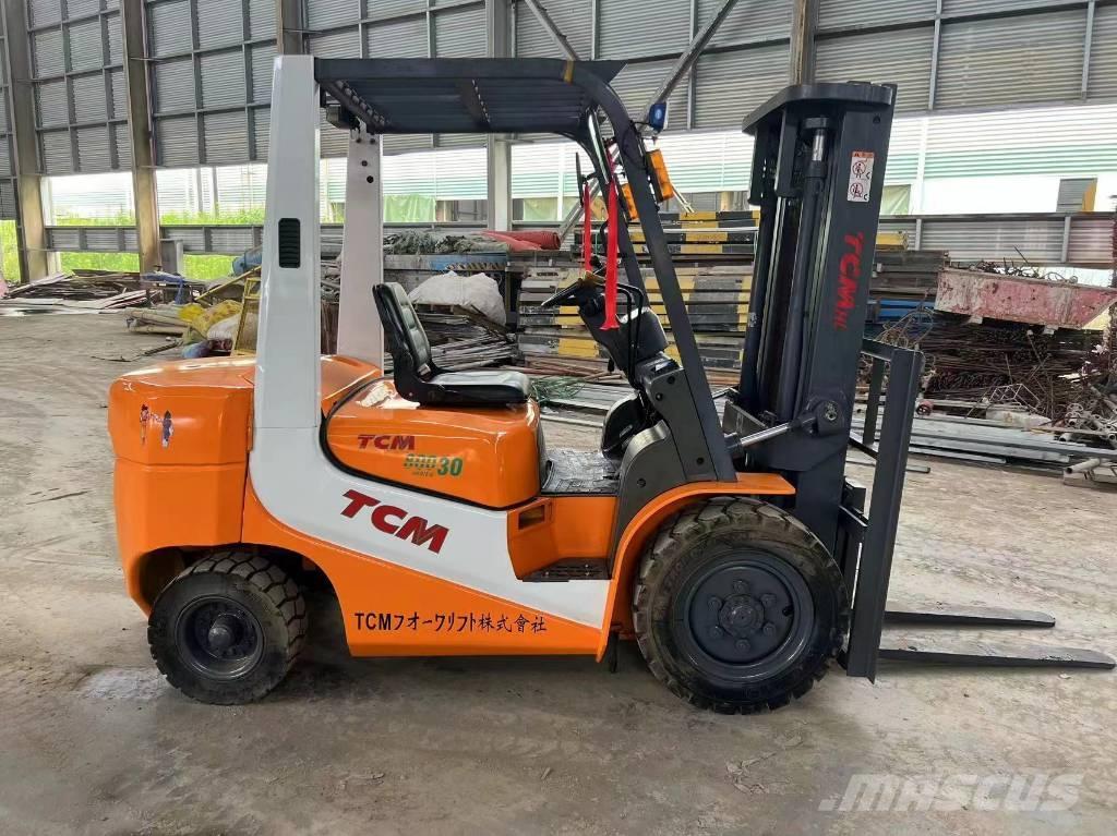 TCM FD 30 Diesel Trucker