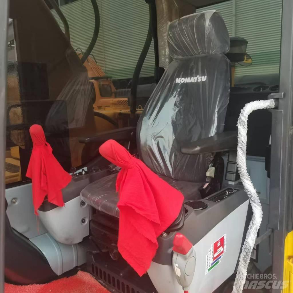 Komatsu 220-8 Minigravere <7t