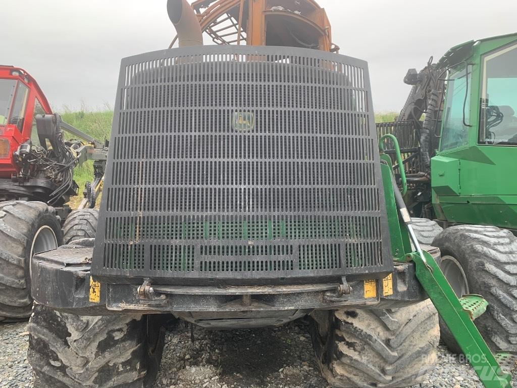 John Deere 1110 E Førerhus og Interiør