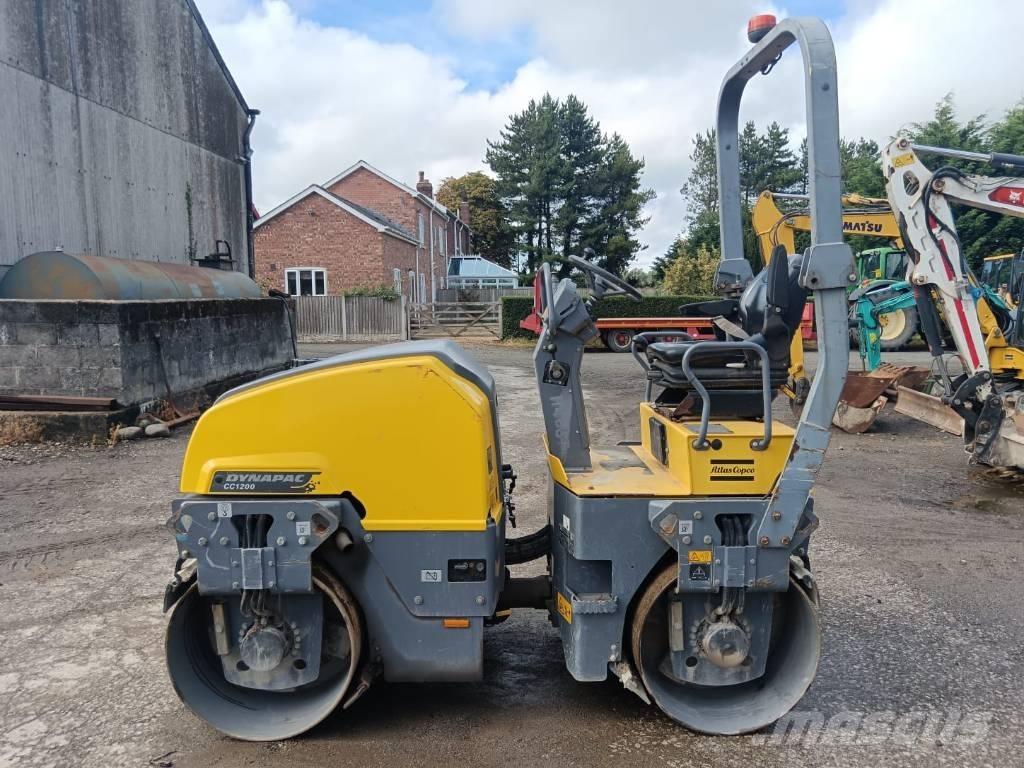 Dynapac CC 1200 Tandem Valser