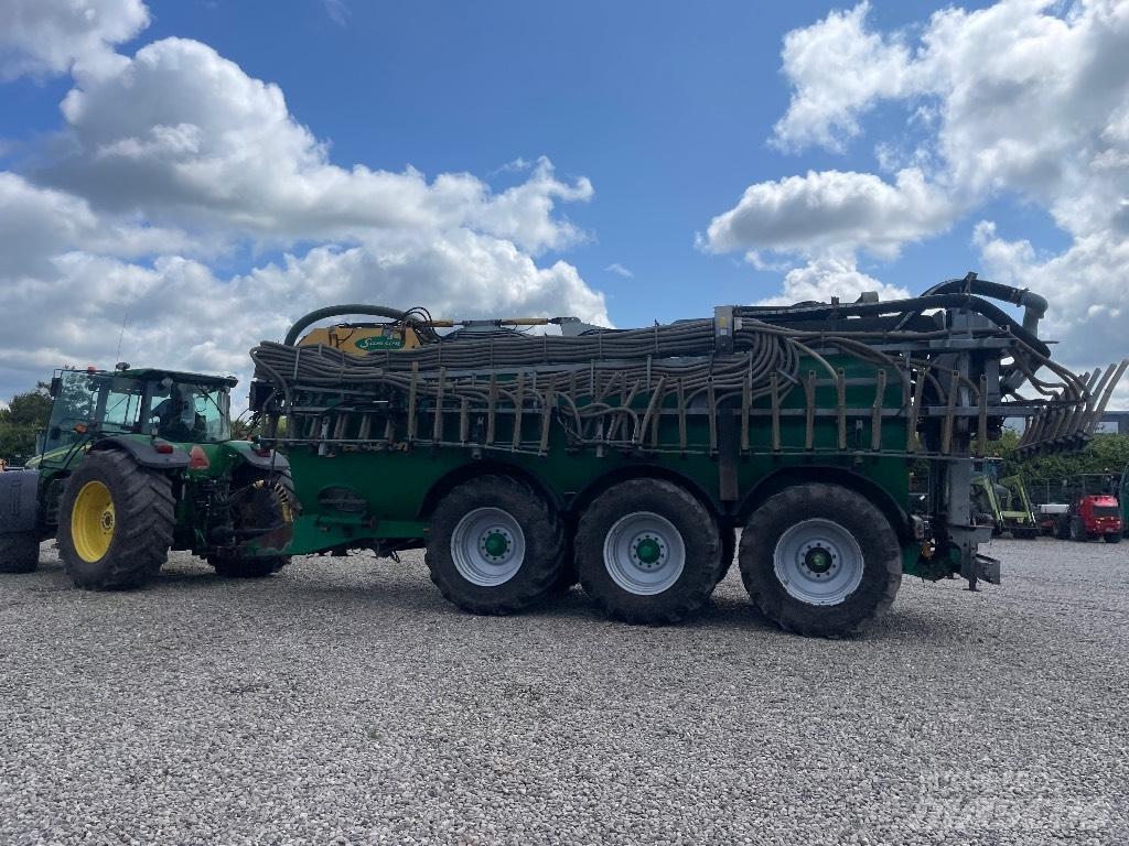 Samson PG 25 Slamtanker