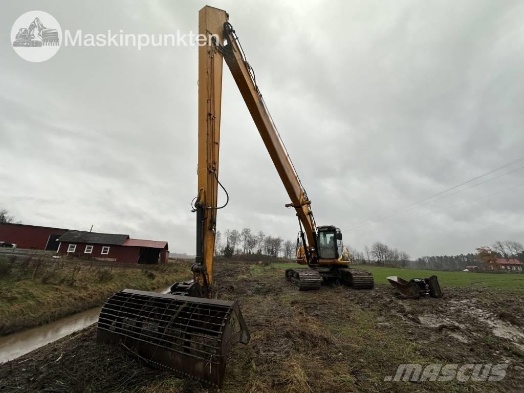 JCB JS 220 LC Beltegraver