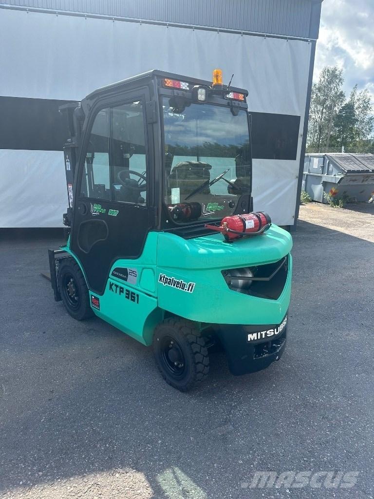 Mitsubishi FD 25 N Diesel Trucker