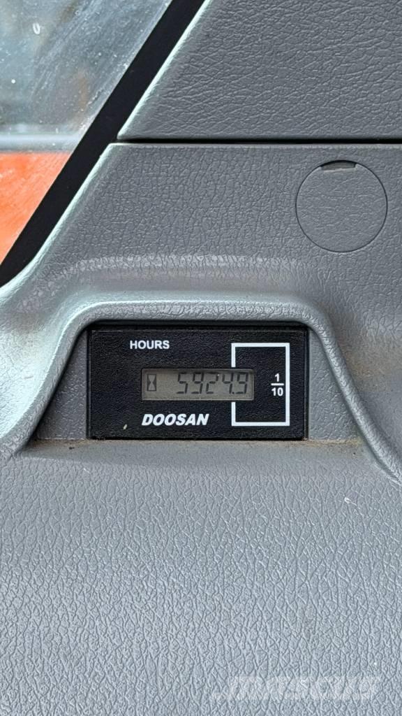 Doosan DX 165 W-5 Hjulgravere