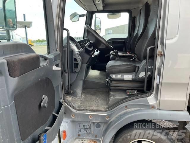 MAN 8.180 Skapbiler