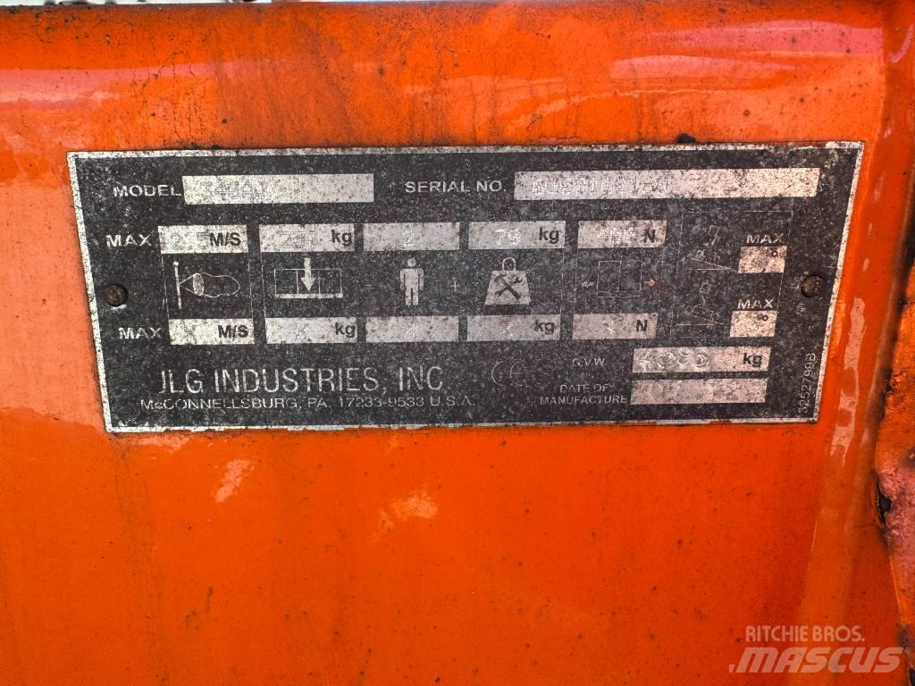 JLG 340AJ Leddede bomlifter
