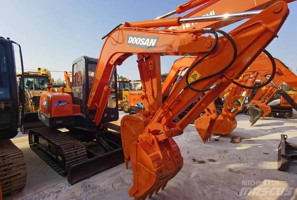 Doosan DH55 Beltegraver