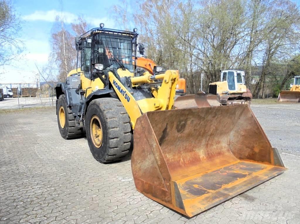 Komatsu WA 270-7 Hjullastere