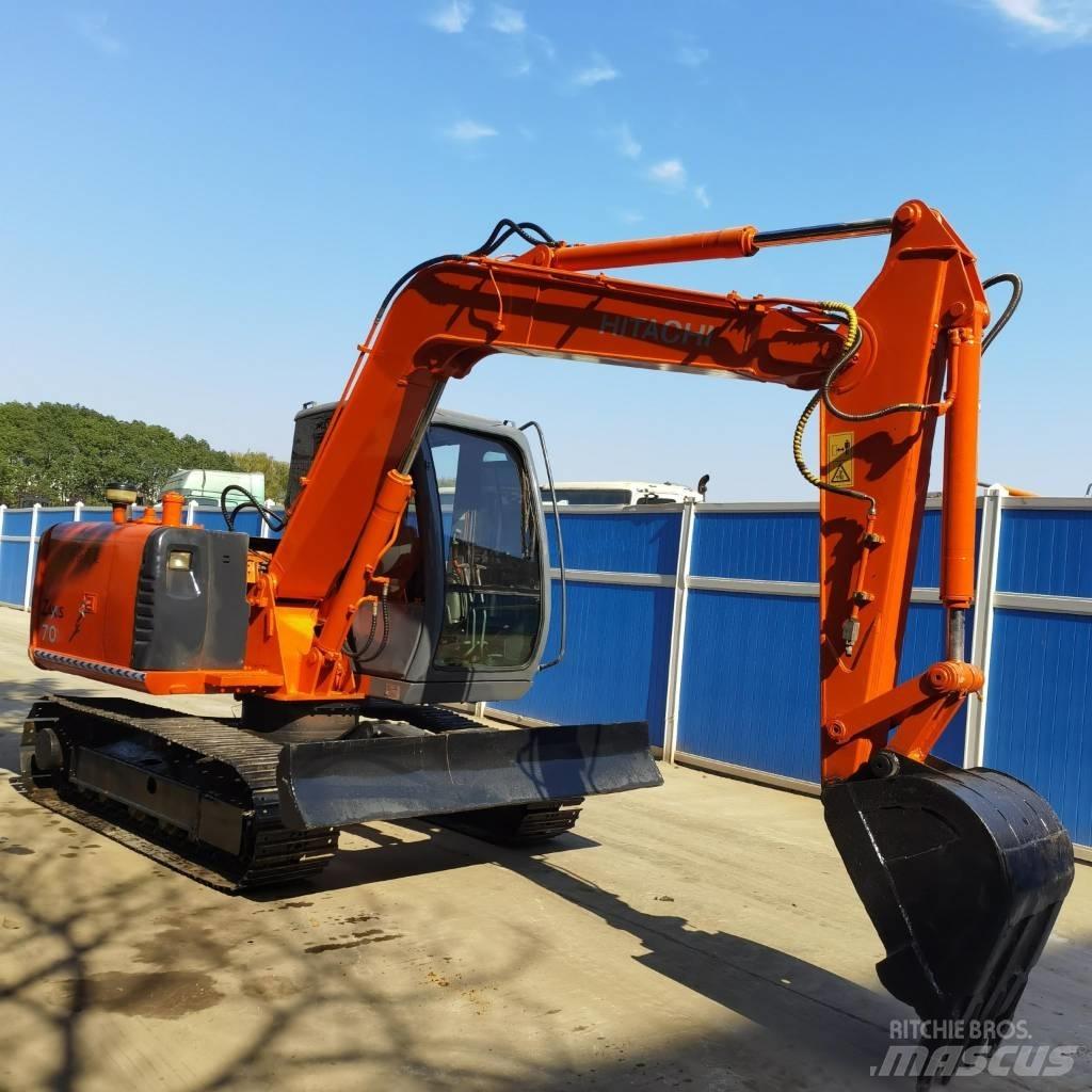 Hitachi ZX70 Beltegraver