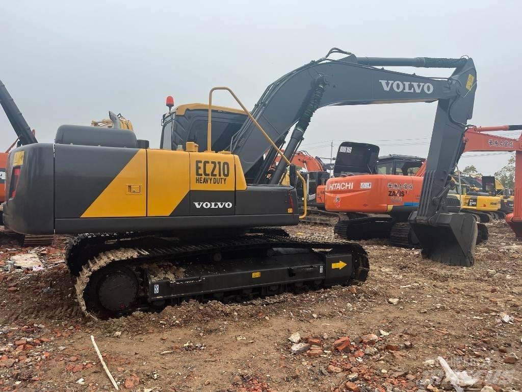 Volvo EC 210 B LC Beltegraver