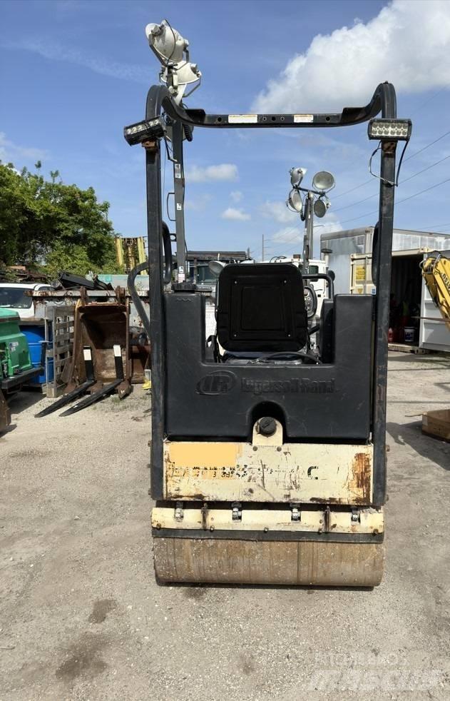 Ingersoll Rand DD 16 Hjullaster til komprimering