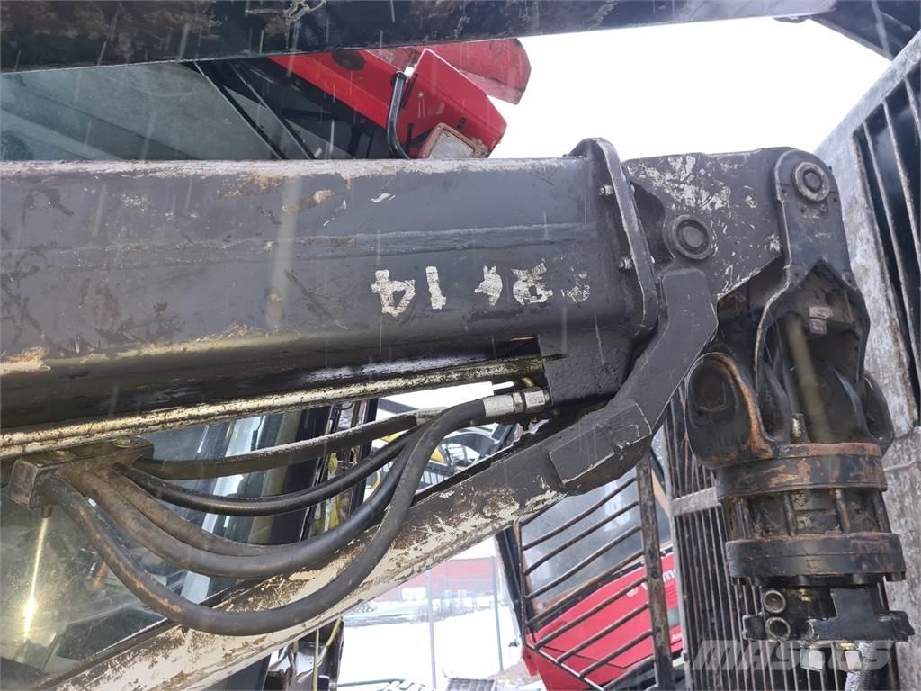 Valmet 890.3 Lassbærere