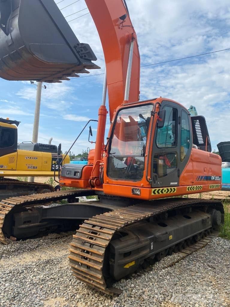 Doosan DX 300 LC Beltegraver