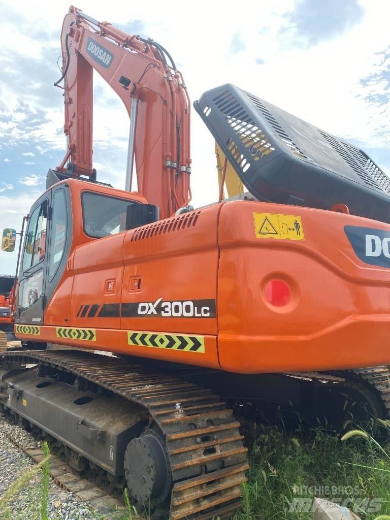Doosan DX 300 LC Beltegraver