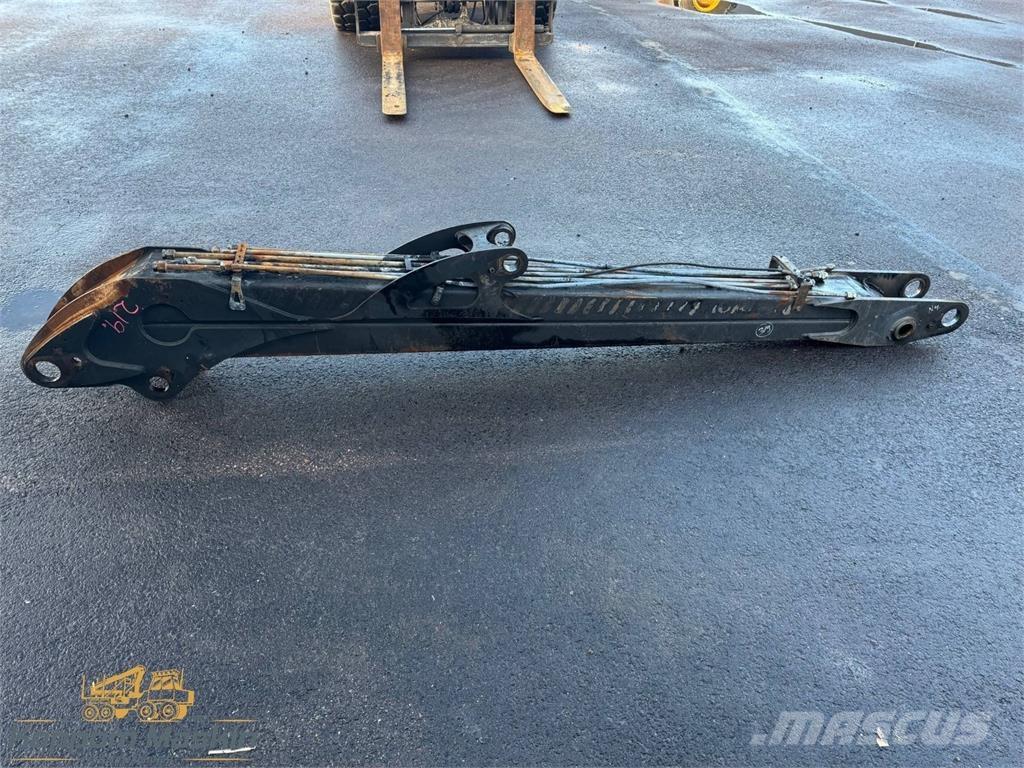 Komatsu 105F Lassbærere