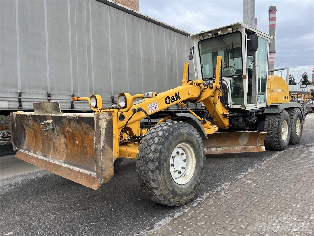 O&K F 106.6 Veihøvler