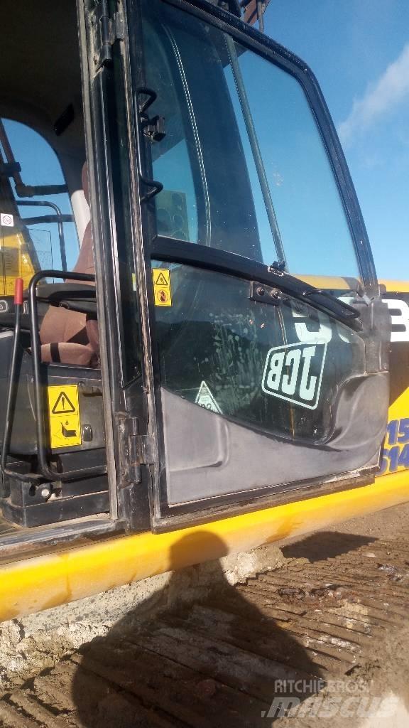 JCB JS 220 LC Beltegraver