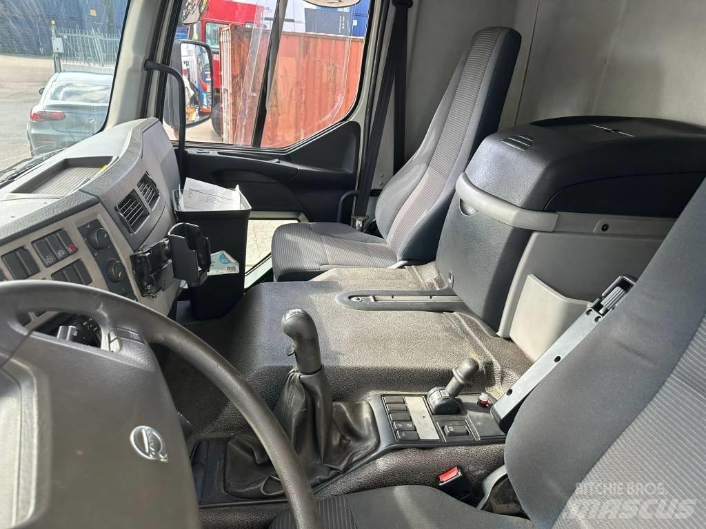 Volvo FE 300 Chassis