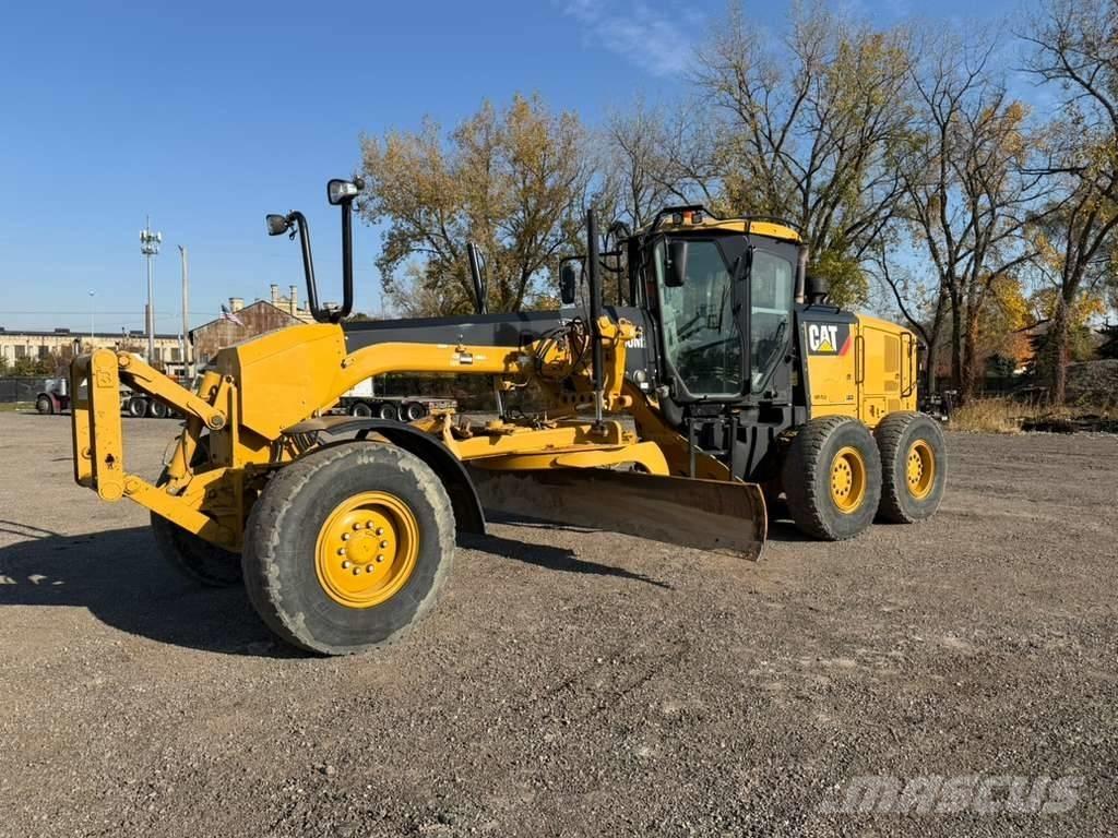 CAT 140 M 2 Veihøvler