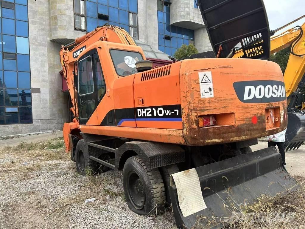 Doosan DH 210 W-7 Hjulgravere