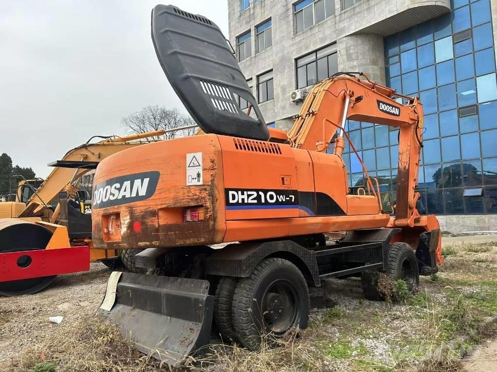Doosan DH 210 W-7 Hjulgravere