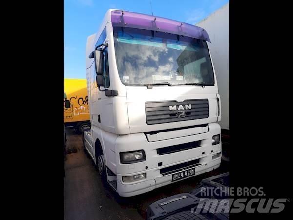MAN TGA 18.430 Trekkvogner