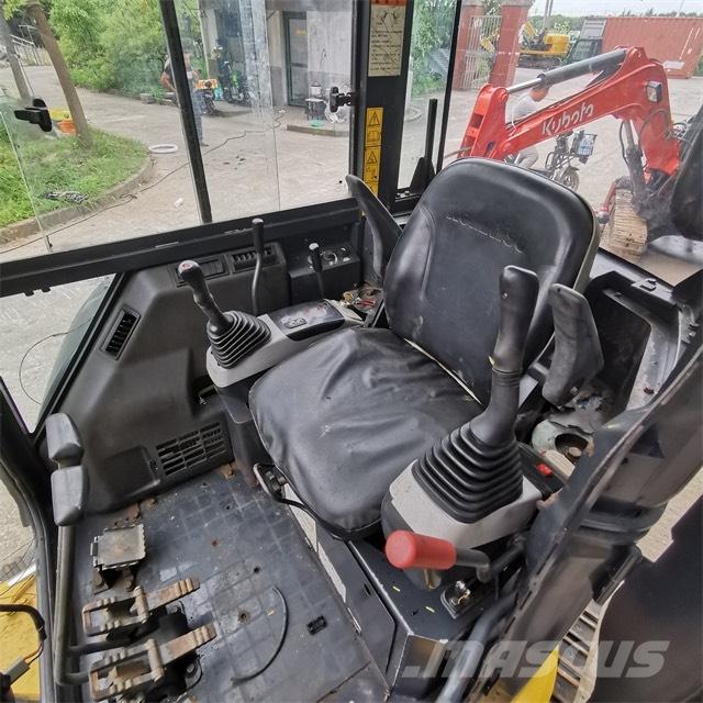 Komatsu PC 35 M-2 Minigravere <7t