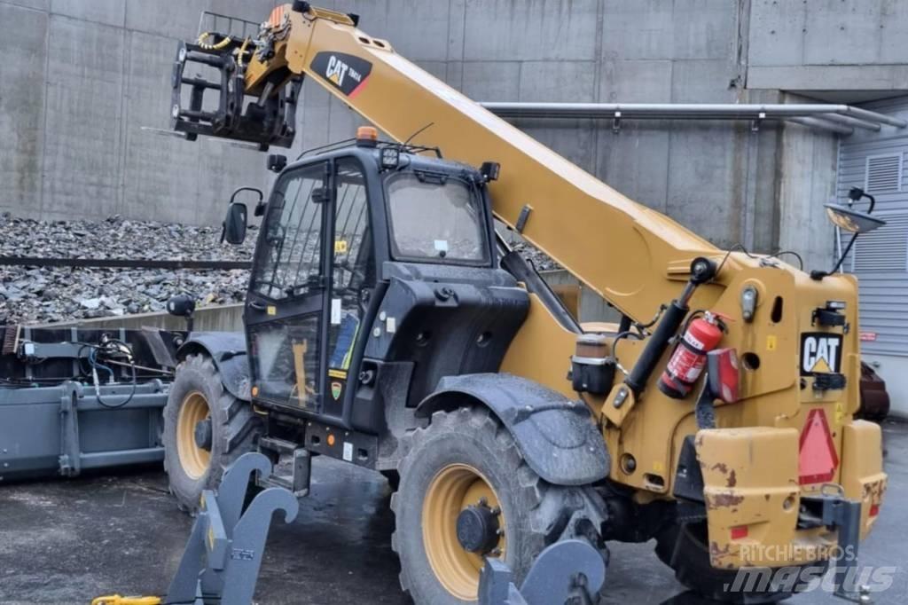CAT TH 414 Teleskoplastere