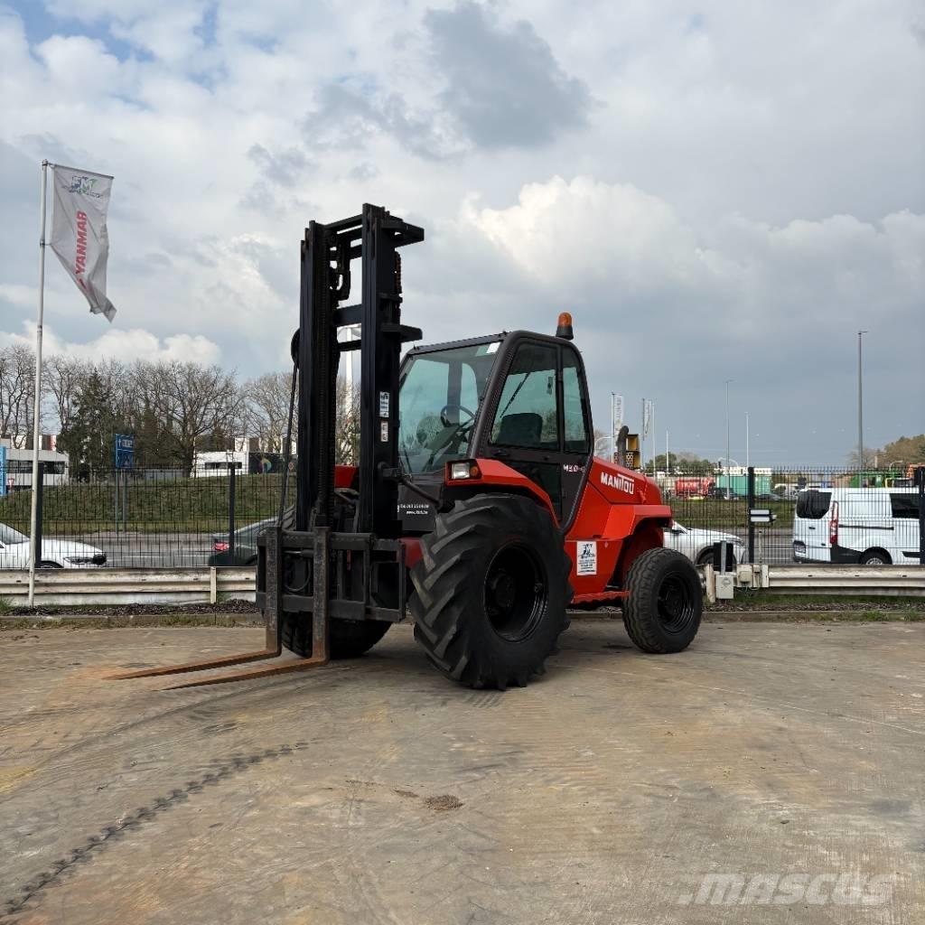 Manitou M 30.4 Terrenggående gaffeltruck