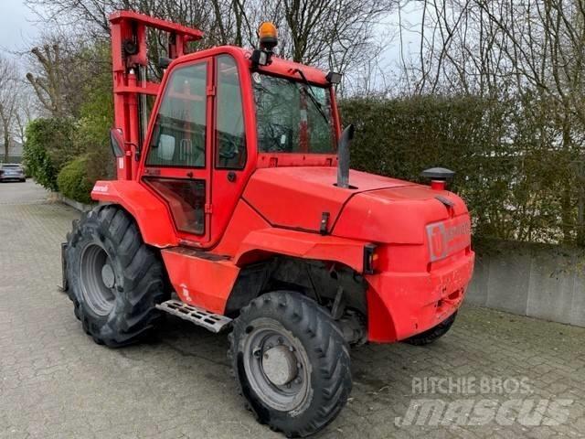 Manitou M 26.4 Terrenggående gaffeltruck