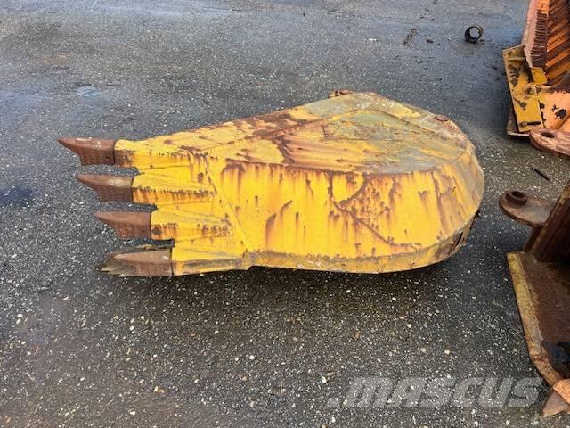 ADCO 100 Bommer og stikker