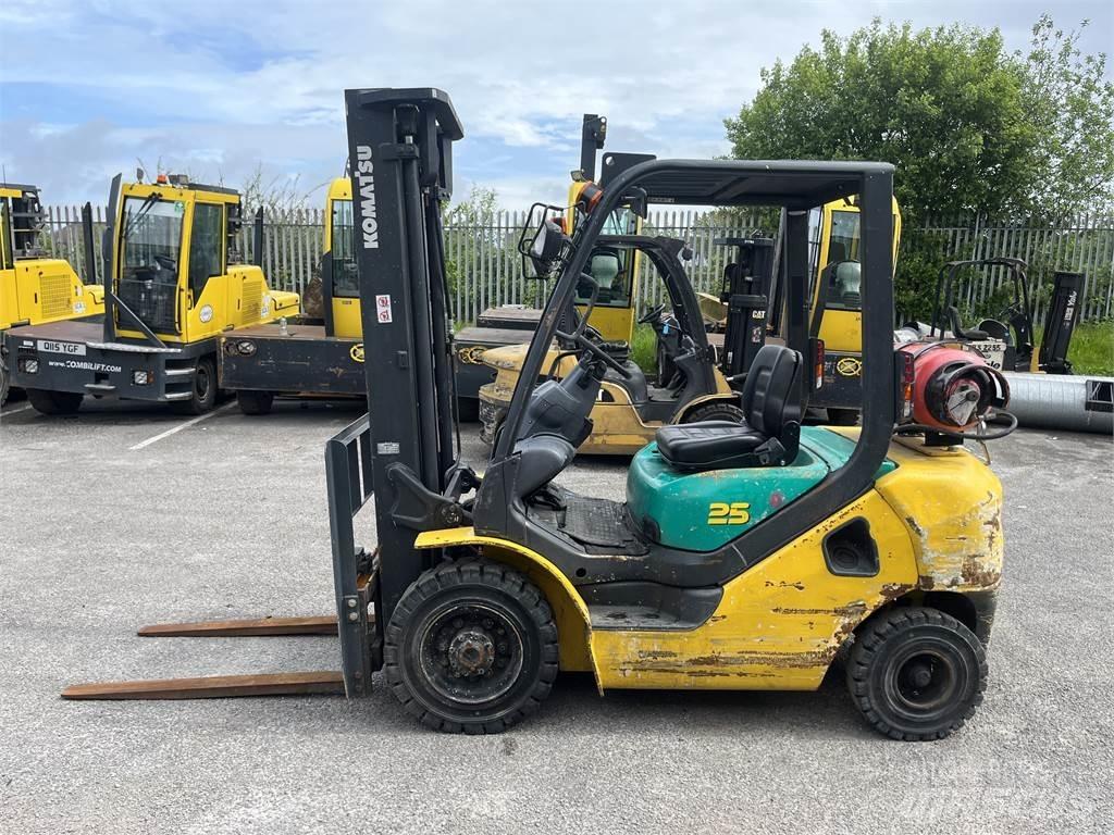 Komatsu FG25HT-16R Propan trucker