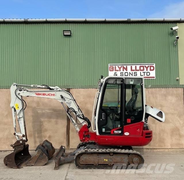 Takeuchi TB 230 Minigravere <7t