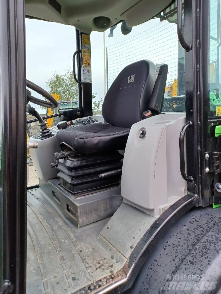 CAT 906M Hjullastere