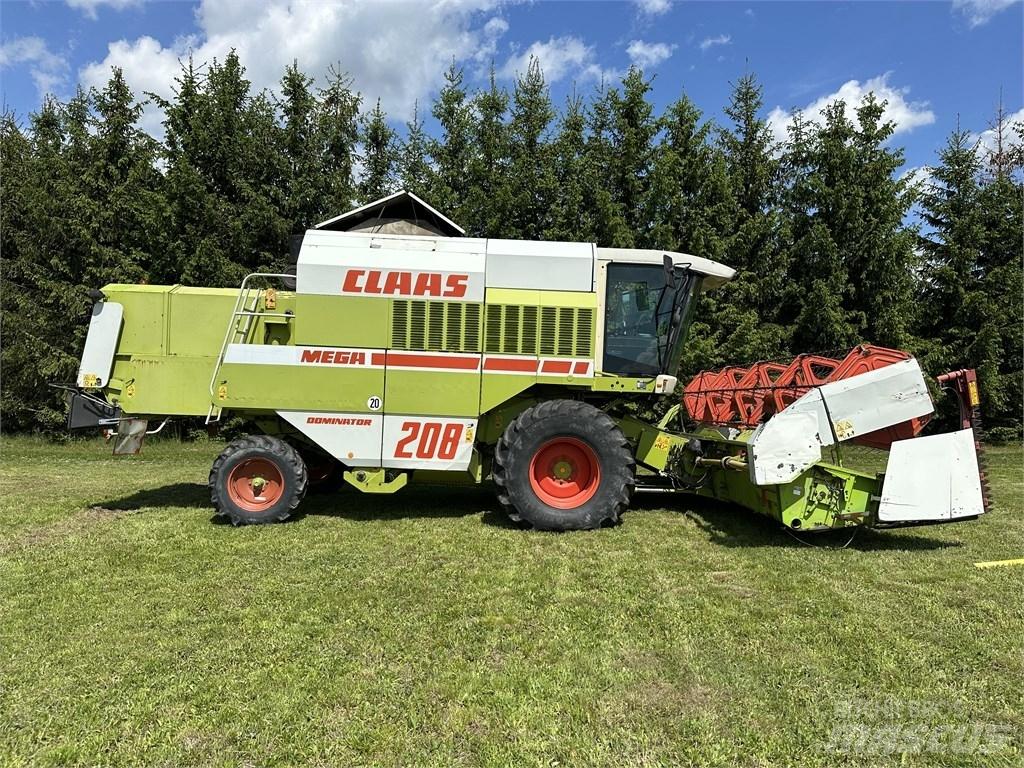 CLAAS Mega 208 Skurtreskere